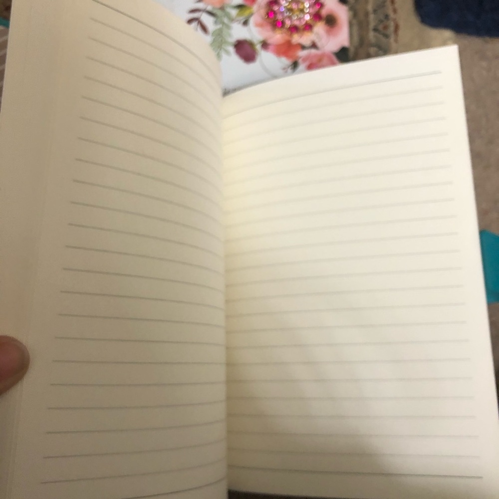 Notebook - Picture 7 of 8